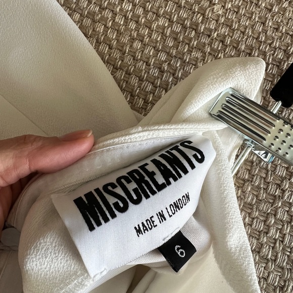 miscreants cupid dress with bow gloves - Picture 7 of 7